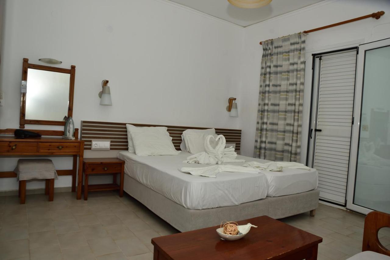 Morpheas Apartment