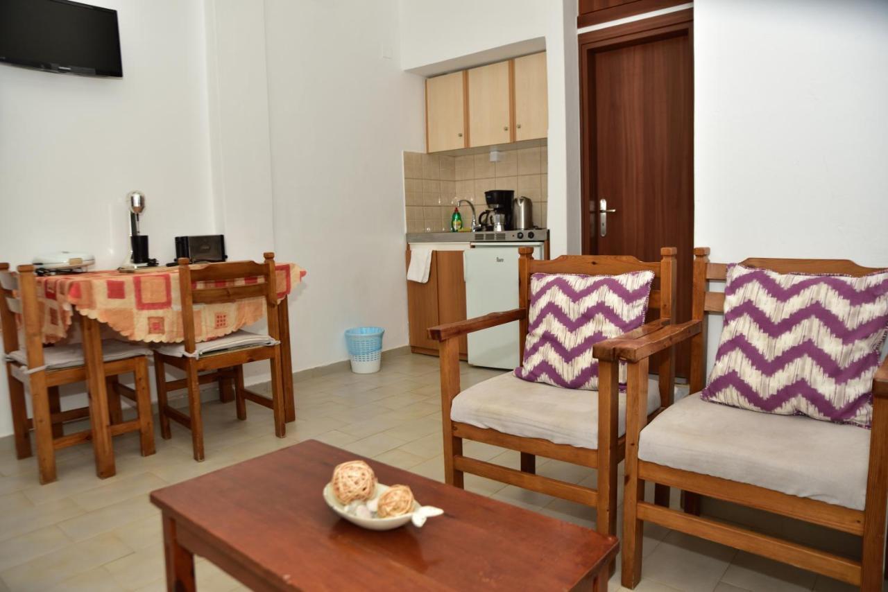 Morpheas Apartment
