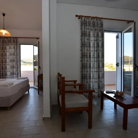 Morpheas Rooms Palaiochora Exterior photo
